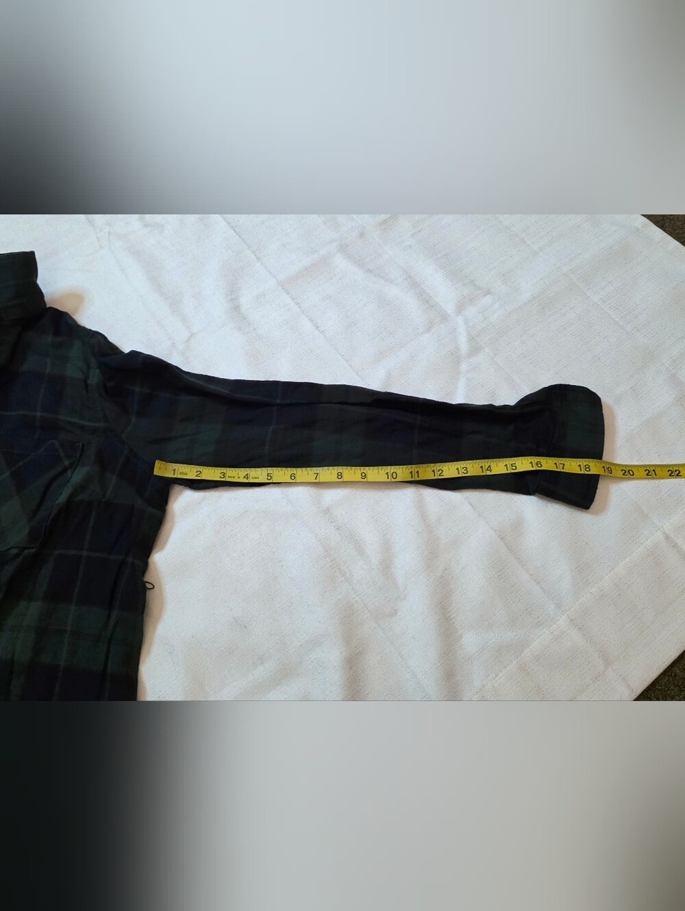 Liz Lange Maternity Green Navy Plaid Flannel Boyfriend Tunic Size XL - Picture 2 of 11
